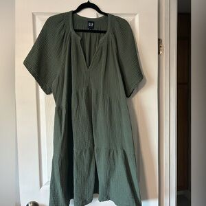 GAP Olive Green Textured V-Neck Midi Dress